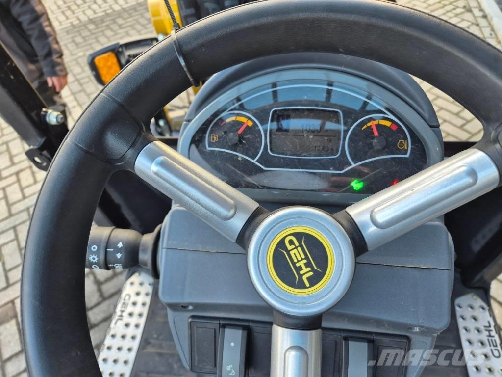 Gehl AL330 Mini yükleyiciler