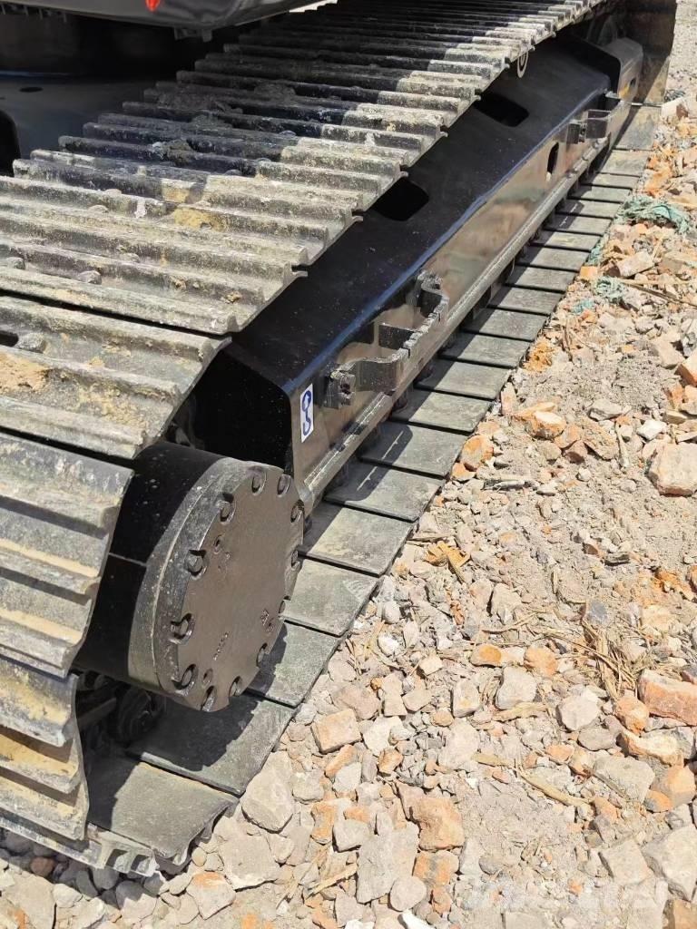 Hitachi ZX200 Paletli ekskavatörler