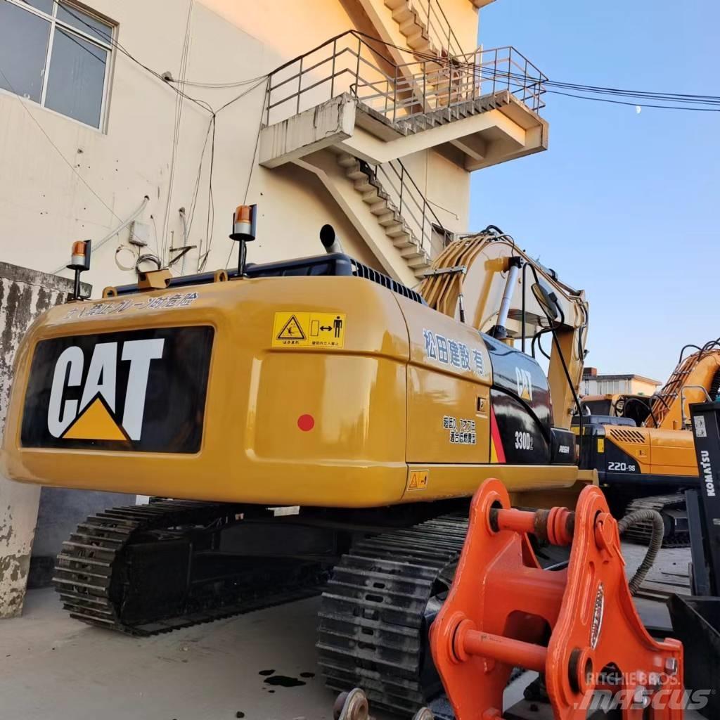 CAT 330 D Paletli ekskavatörler