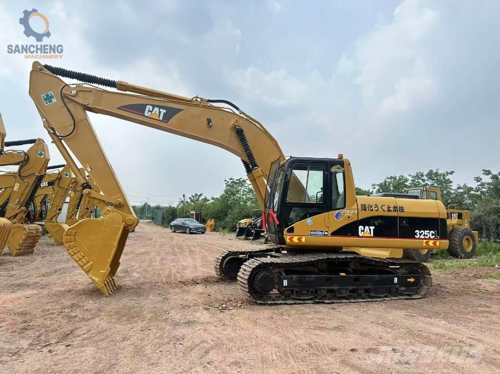 CAT 325 CL Paletli ekskavatörler