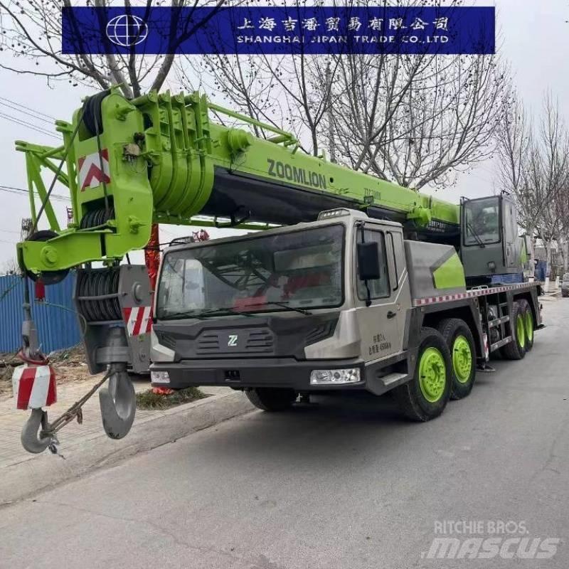 Zoomlion ZTC 700 V Yol-Arazi Tipi Vinçler (AT)