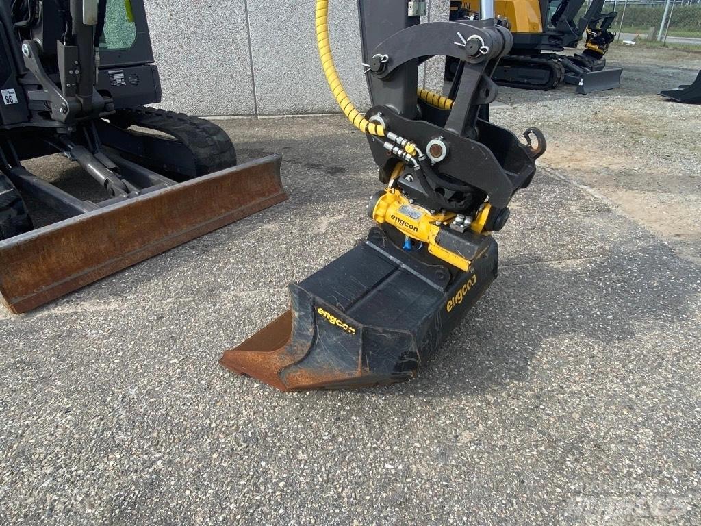 Volvo ECR 50 F Mini ekskavatörler, 7 tona dek