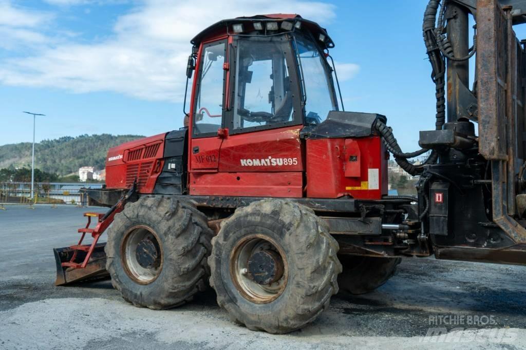 Komatsu 895.1 - 8WD Tomruk yükleyici traktörler