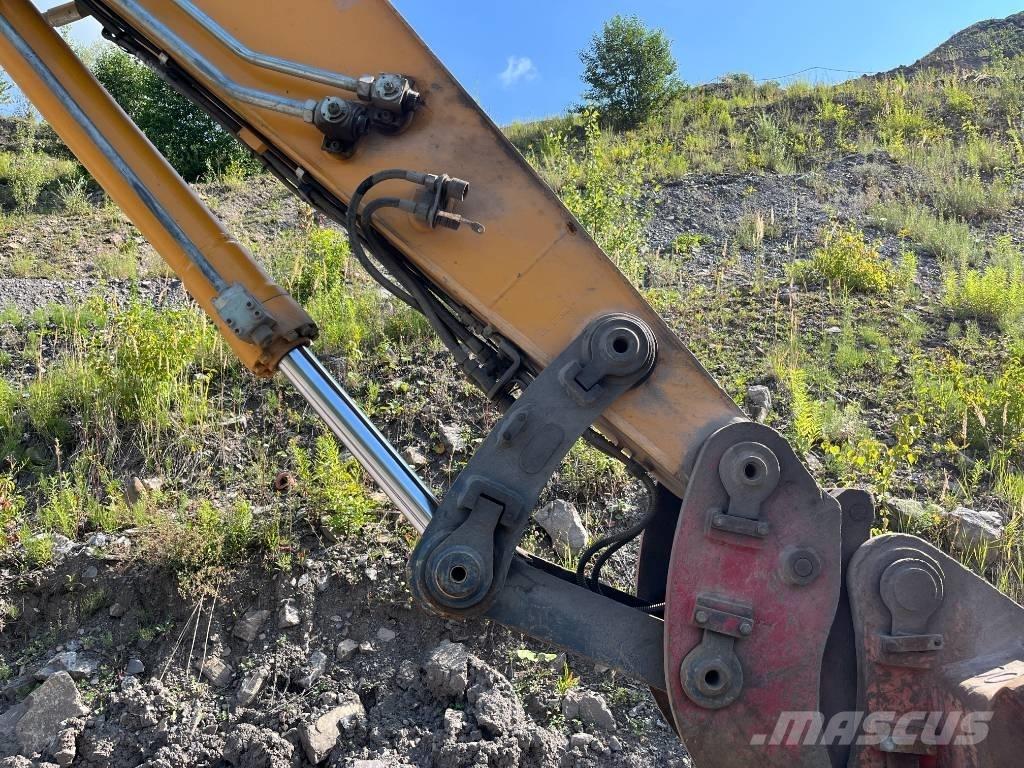Liebherr R 924 C Paletli ekskavatörler