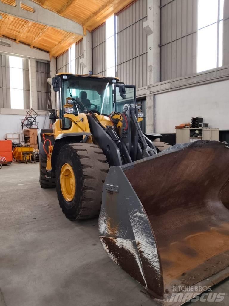 Volvo Volvo L120H Mini yükleyiciler