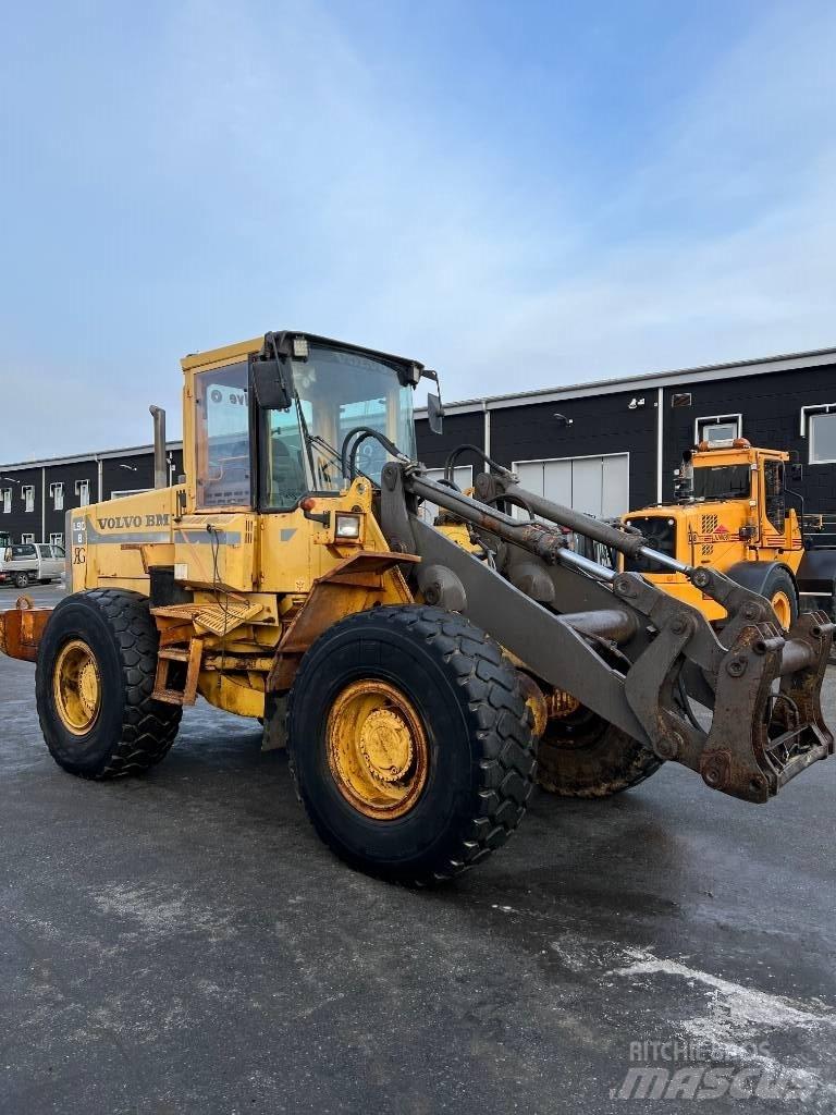 Volvo L90 B Tekerlekli yükleyiciler