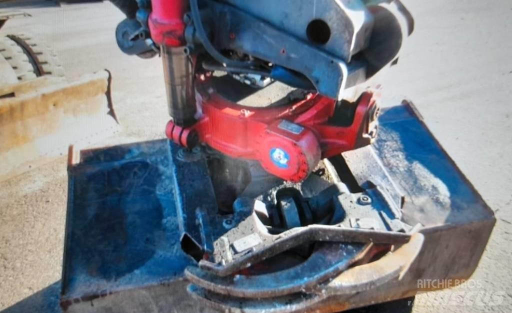 Volvo EW 180 B Lastik tekerli ekskavatörler