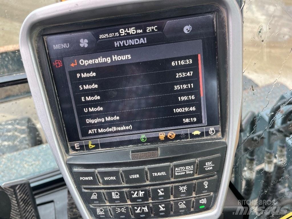 Hyundai HW140 Lastik tekerli ekskavatörler