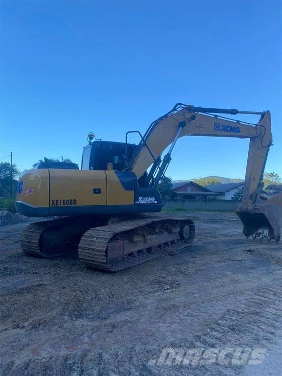 XCMG XE 180 BR Paletli ekskavatörler
