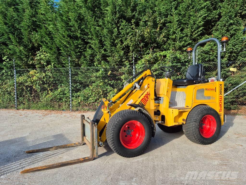 Knikmops KM 130 Tekerlekli yükleyiciler