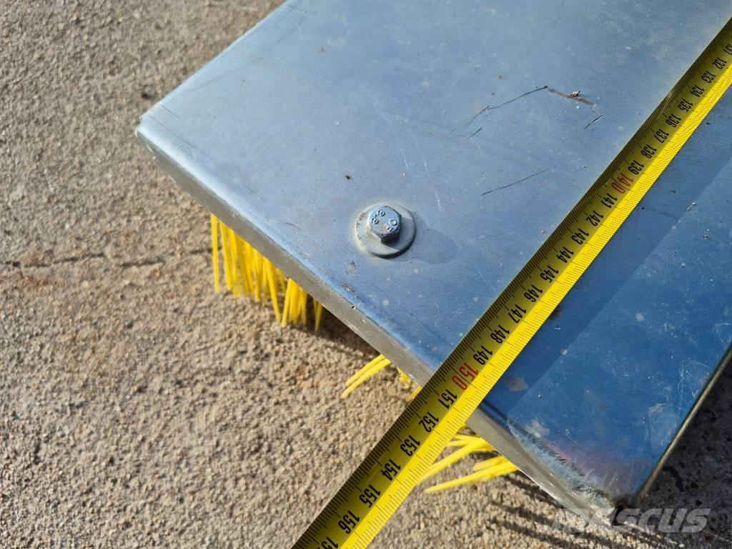 Knikmops KM 130 Tekerlekli yükleyiciler