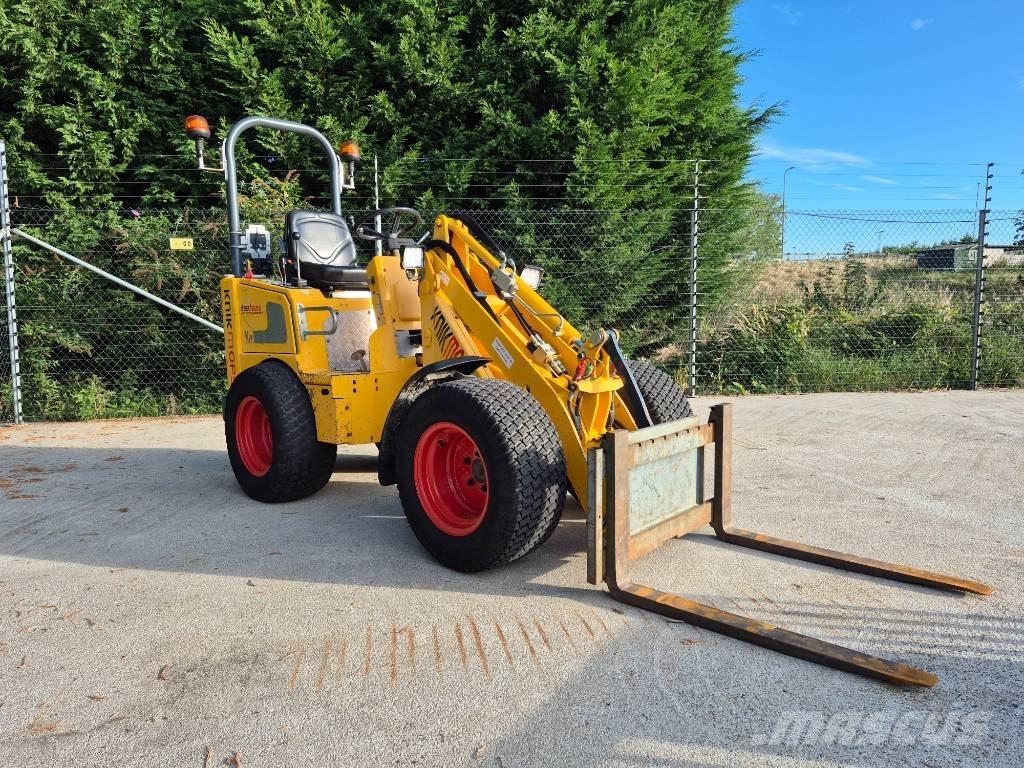 Knikmops KM 130 Tekerlekli yükleyiciler