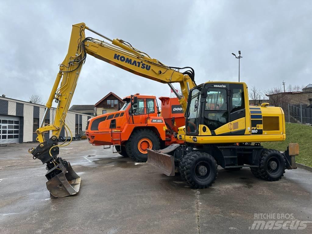 Komatsu PW160-11 Lastik tekerli ekskavatörler