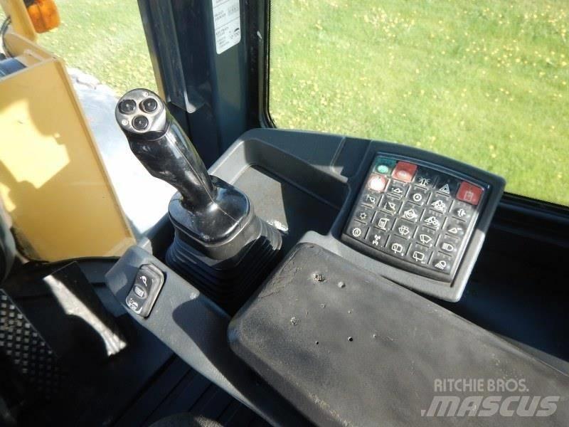 John Deere 624K Tekerlekli yükleyiciler