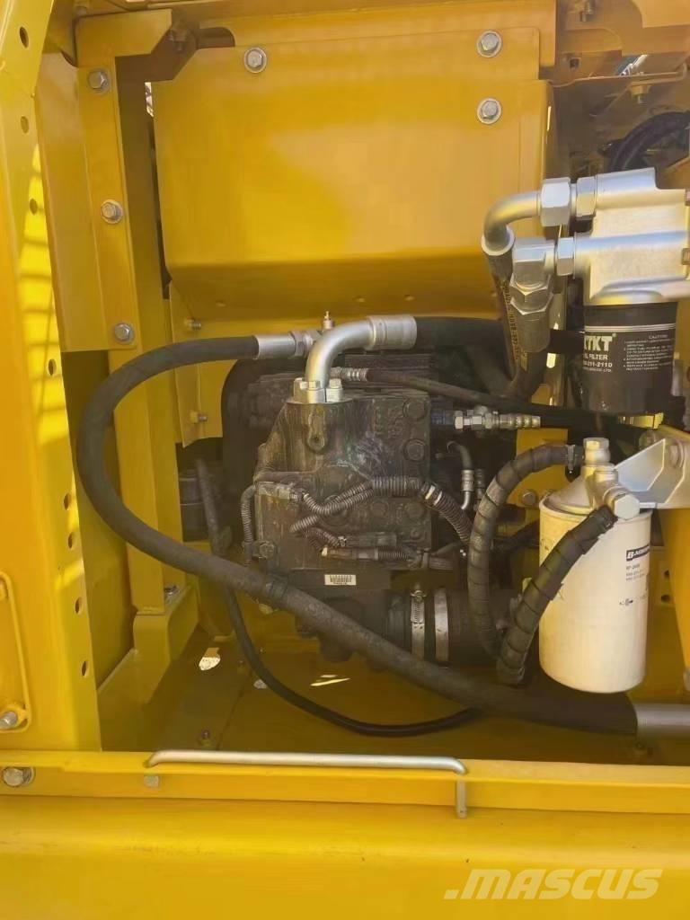 Komatsu PC 110 Paletli ekskavatörler