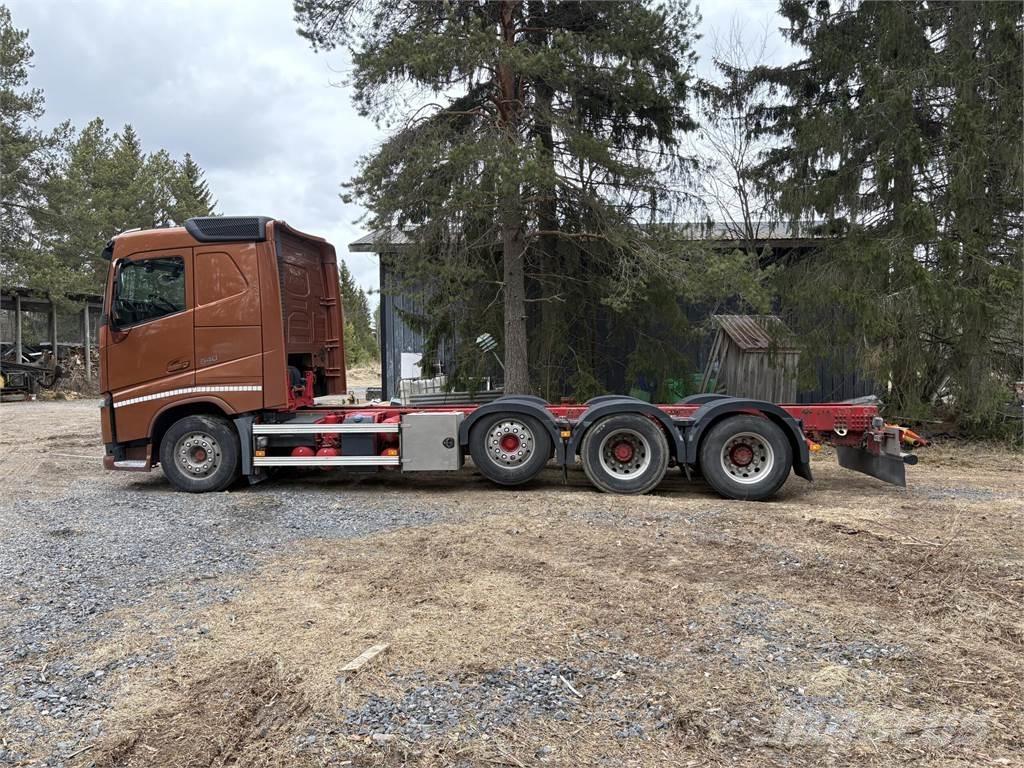 Volvo FH 540 8*4 Çekiciler