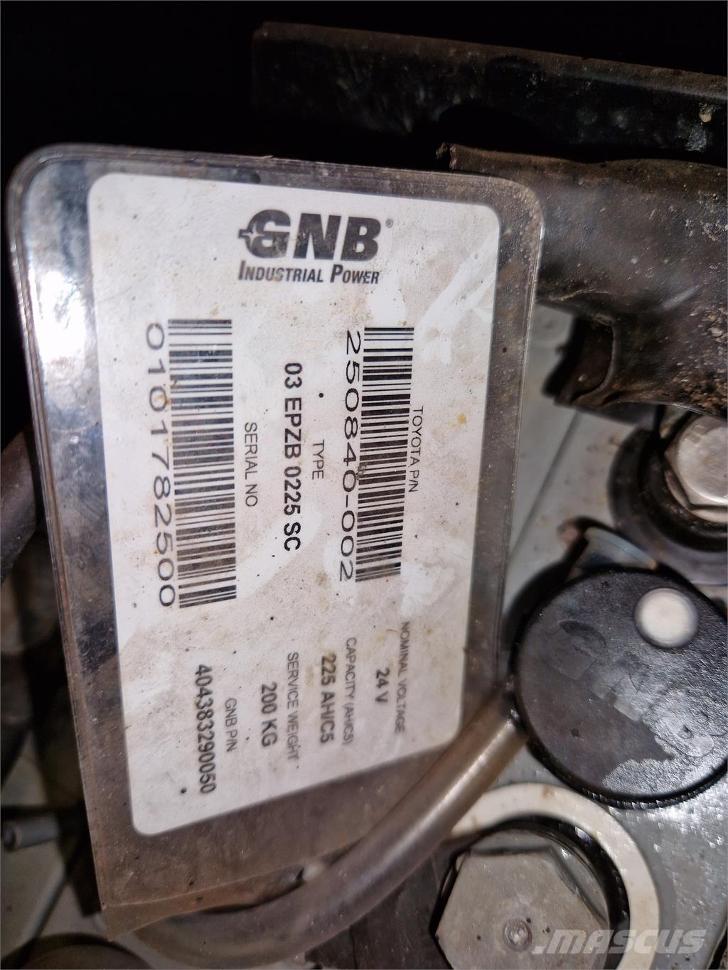 Toyota SWE200D Akülü depo ekipmanları