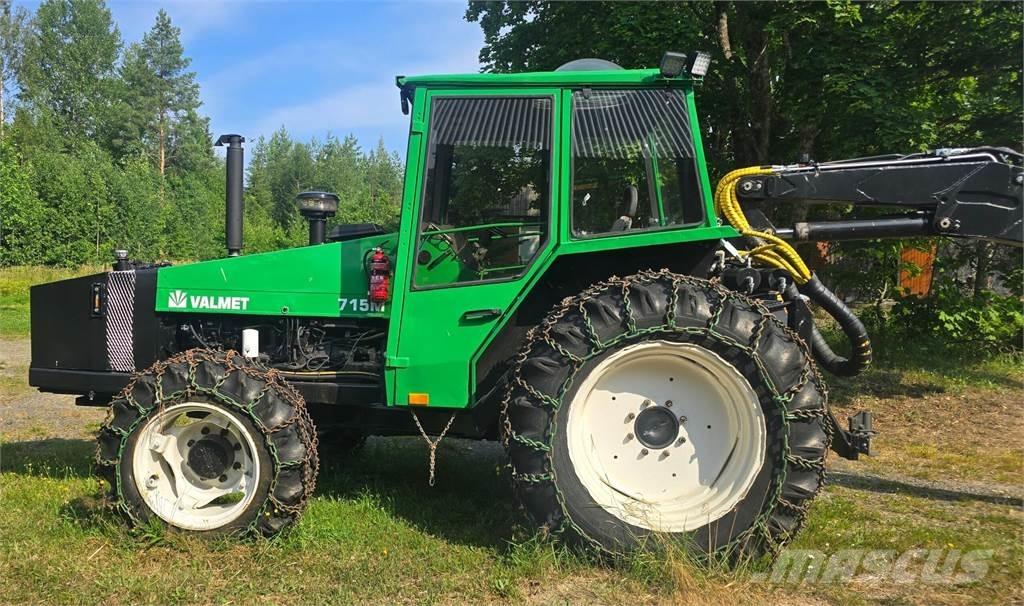 Valmet 715M Tomruk yükleyici traktörler
