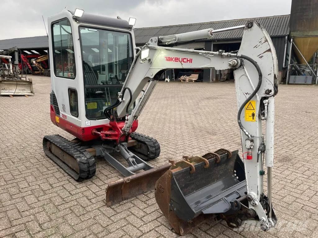 Takeuchi TB219 Mini ekskavatörler, 7 tona dek