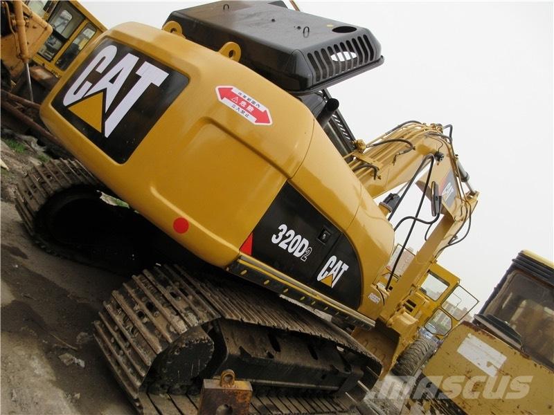 CAT 320 D Paletli ekskavatörler