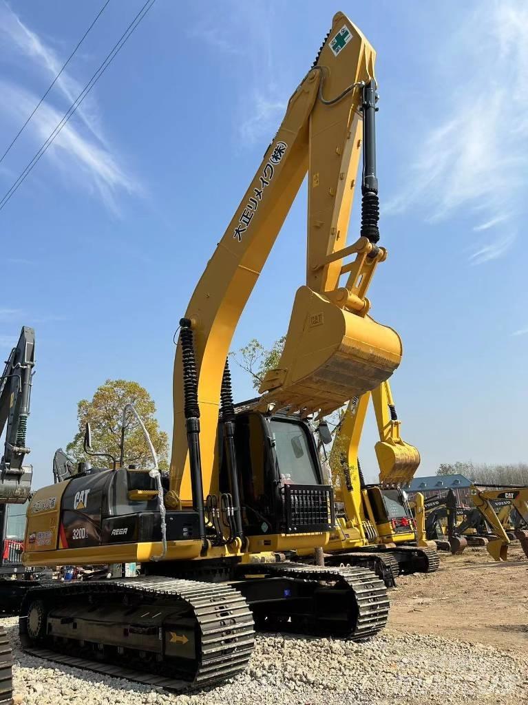 CAT 320D2 Midi ekskavatörler 7 - 12 t