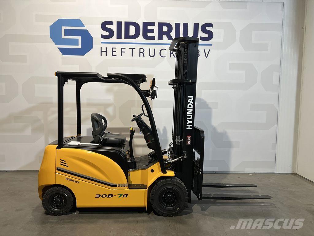 Hyundai 30B-7A Elektrikli forkliftler