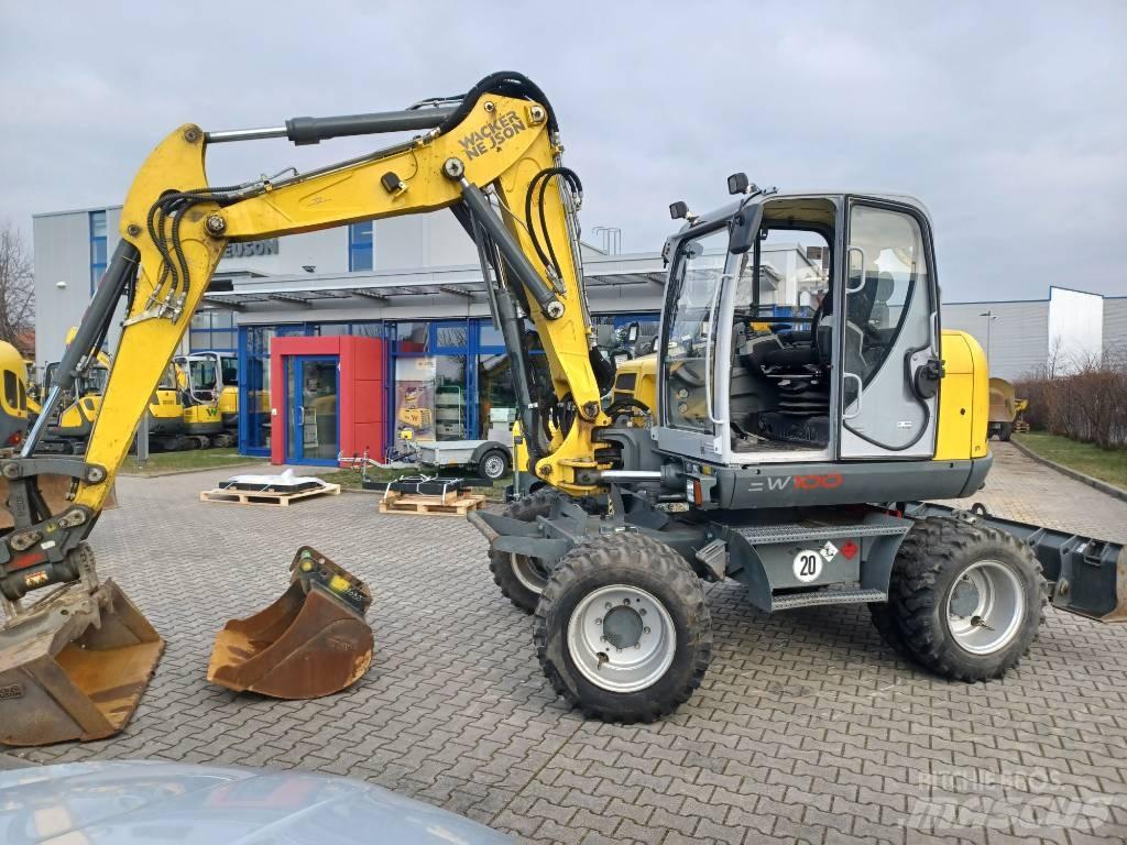 Wacker Neuson EW100 Lastik tekerli ekskavatörler
