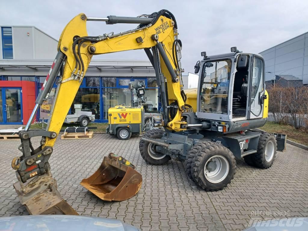 Wacker Neuson EW100 Lastik tekerli ekskavatörler