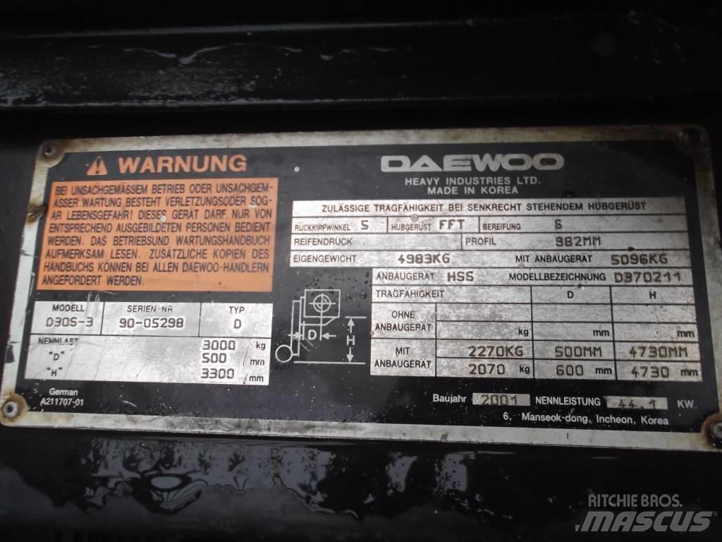 Daewoo D30S3 V-2372 Dizel forkliftler