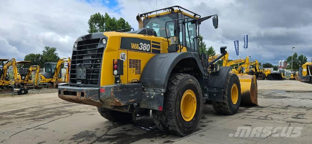 Komatsu WA380-8 Tekerlekli yükleyiciler