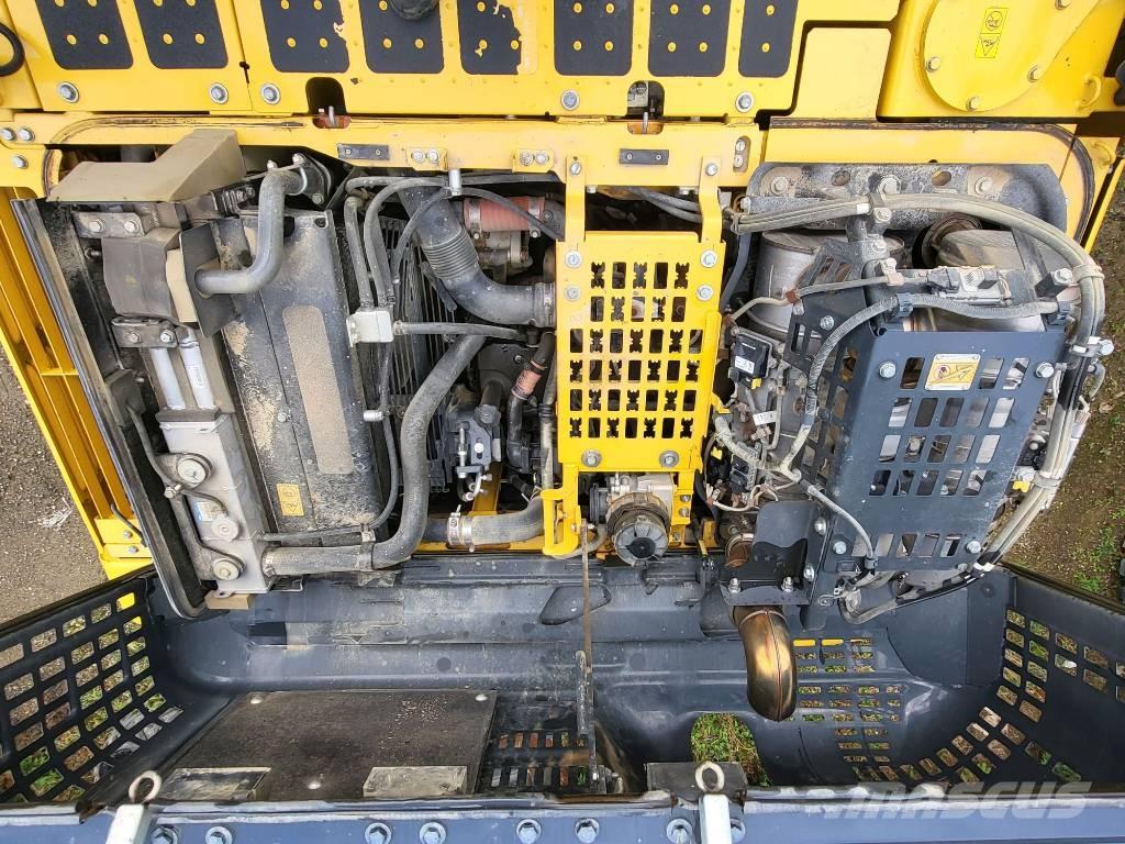 Komatsu PC240NLC-11 Paletli ekskavatörler