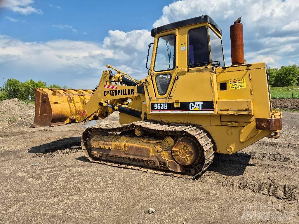 CAT 963B Paletli yükleyiciler