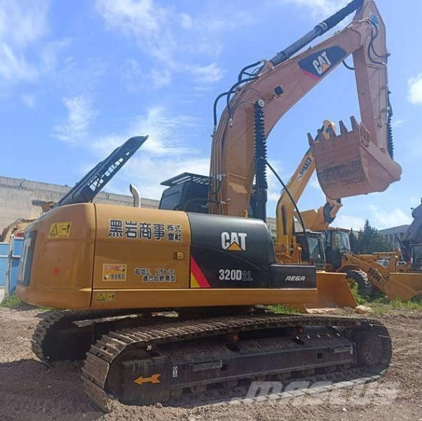 CAT 320D Paletli ekskavatörler