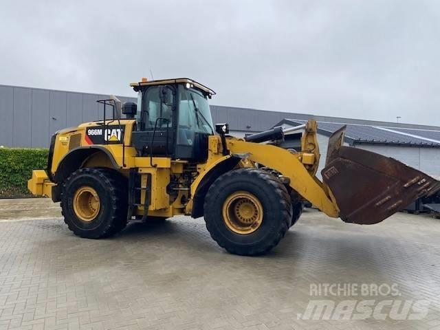 CAT 966 M Tekerlekli yükleyiciler