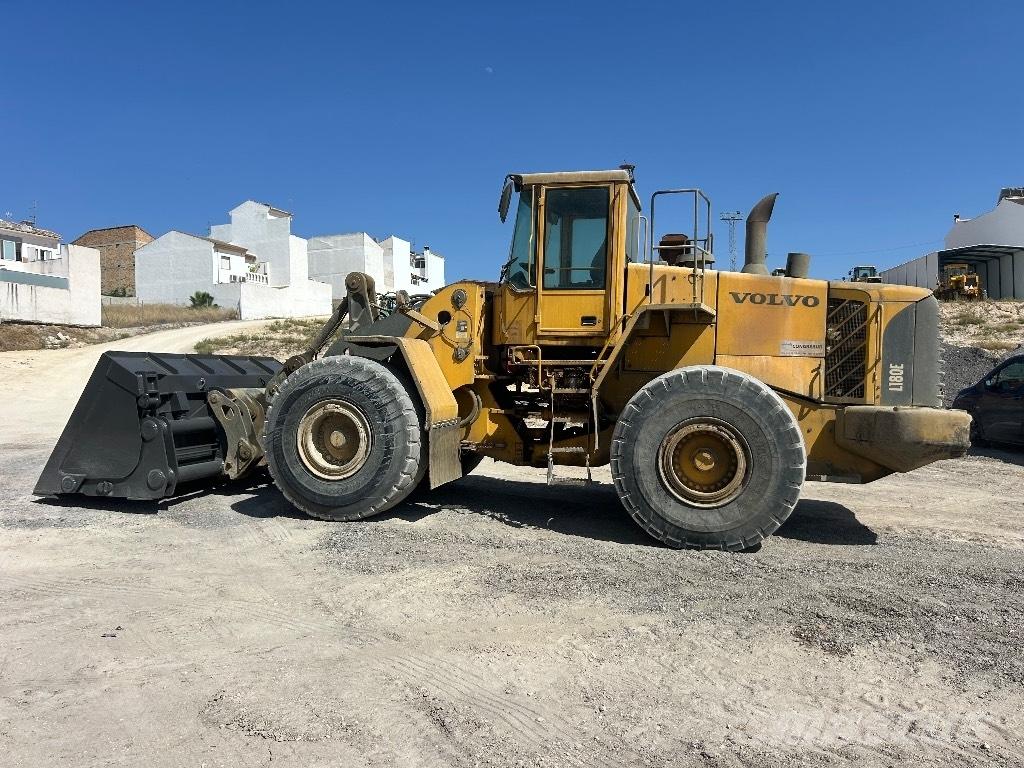 Volvo L 180 E Tekerlekli yükleyiciler