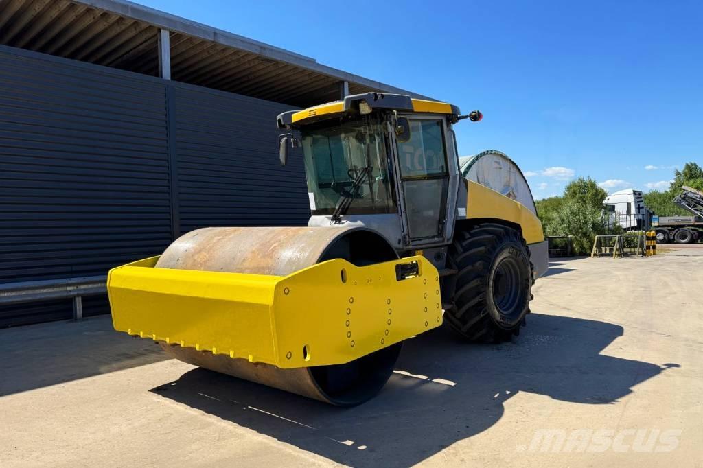 Dynapac CA3500D Tek tamburlu silindirler