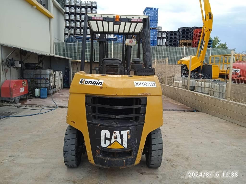 CAT DP 40 Dizel forkliftler
