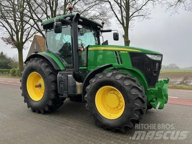 John Deere 7230 R Traktörler
