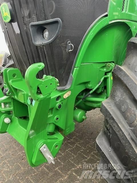 John Deere 7230 R Traktörler