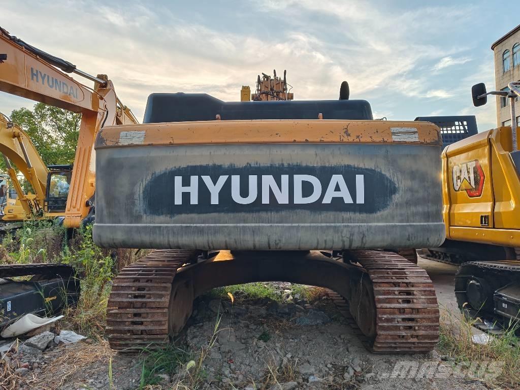 Hyundai R300LC-9S Paletli ekskavatörler