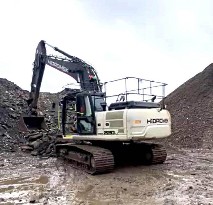 Hidromek HMK 220 LC Paletli ekskavatörler