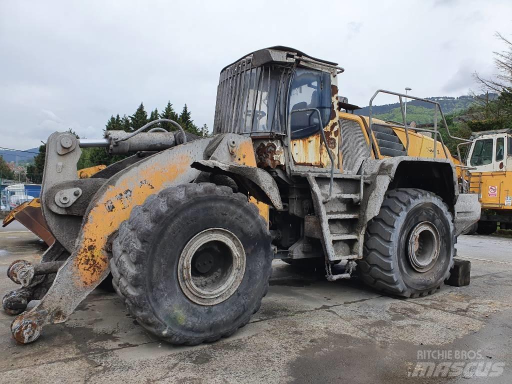 Liebherr L 586 Tekerlekli yükleyiciler