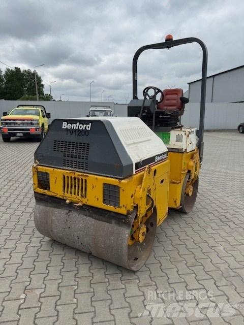 Benford TVH 1200 Çift tamburlu silindirler