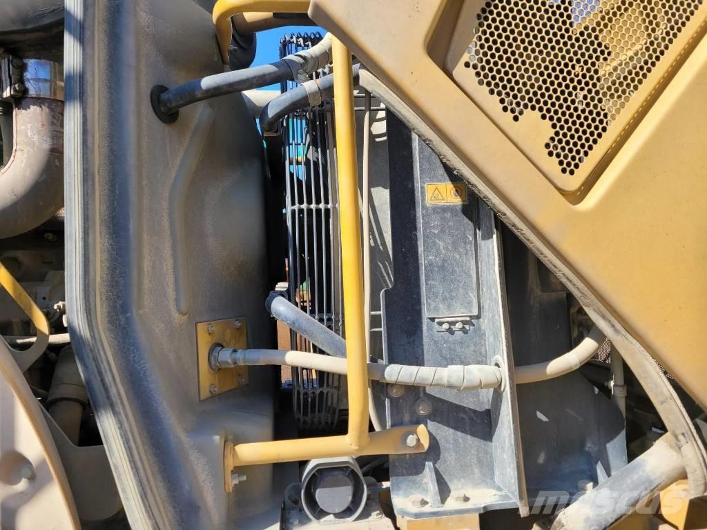 CAT 972 H Tekerlekli yükleyiciler