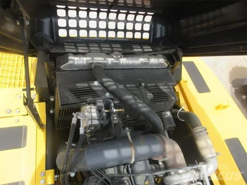Komatsu PC 360 Paletli ekskavatörler