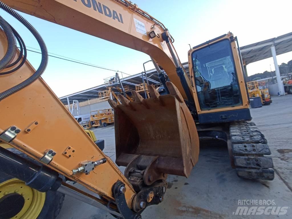 Hyundai HX 145 LCR Paletli ekskavatörler