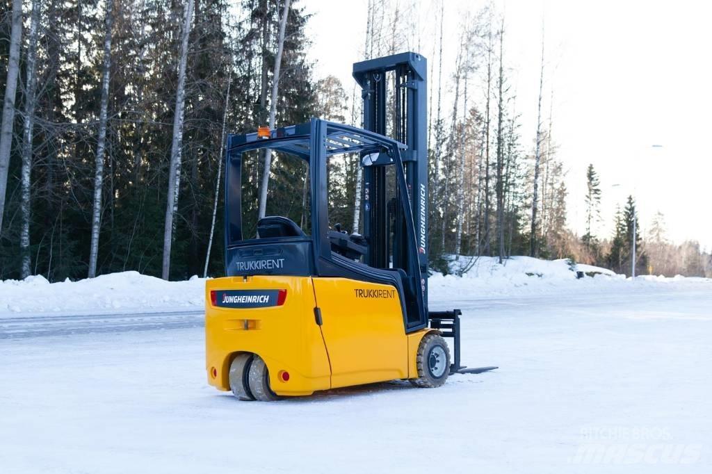 Jungheinrich EFG 220 Elektrikli forkliftler
