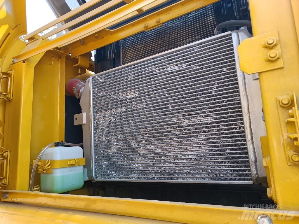 Komatsu PC350 Paletli ekskavatörler
