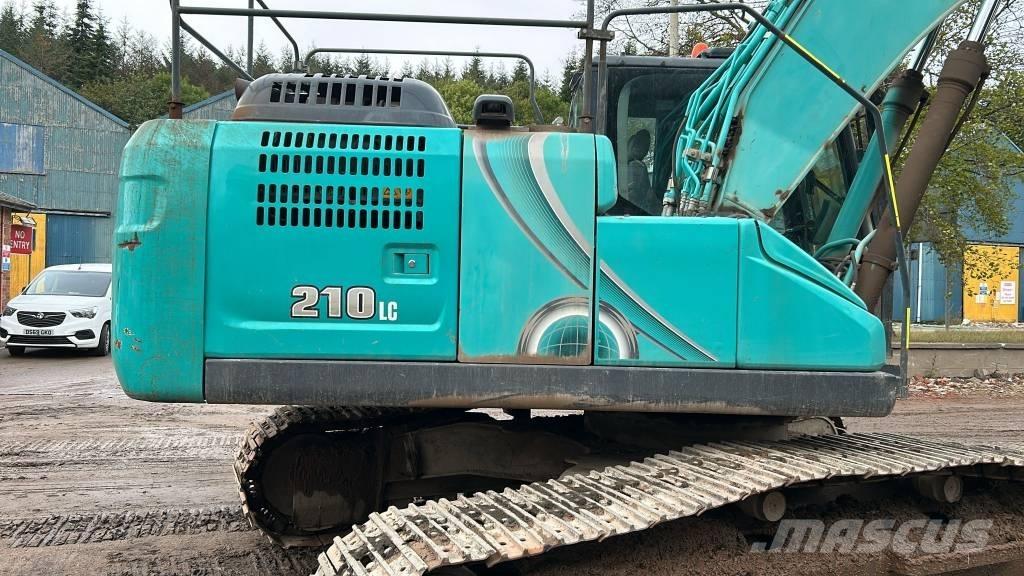 Kobelco SK210LC-10 Paletli ekskavatörler