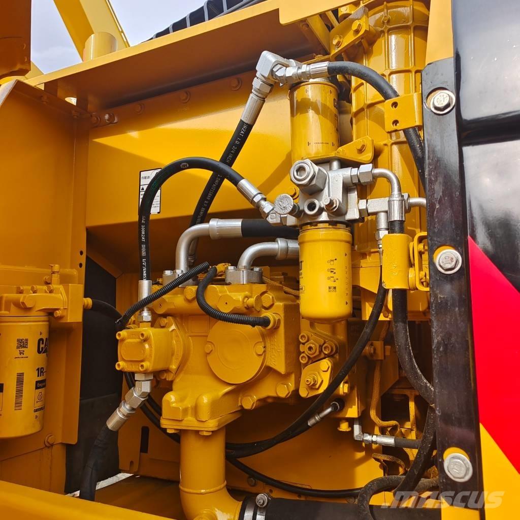 CAT 320 D2L Paletli ekskavatörler